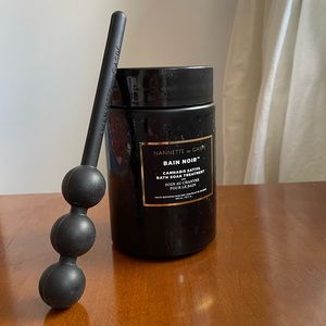 Nannette de Gaspé Bain Noir Luxury Bath Soak Treatment
